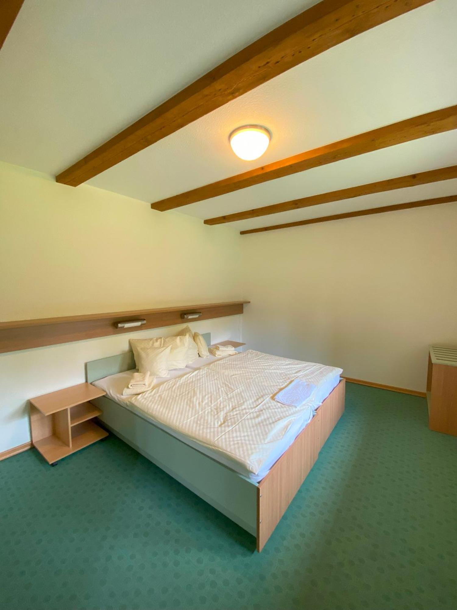 Bildungsgut Schmochtitz Hotel Kültér fotó