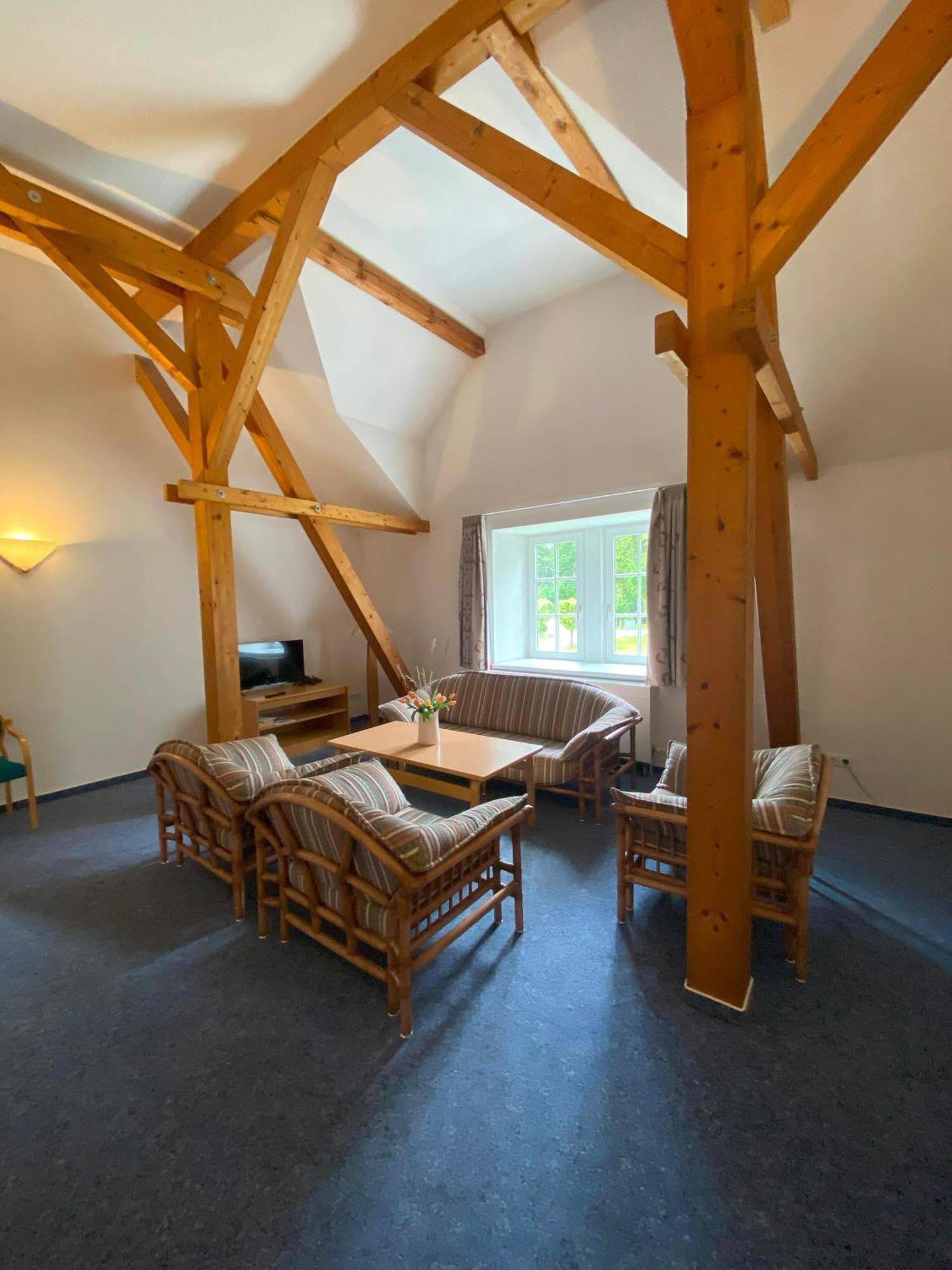 Bildungsgut Schmochtitz Hotel Kültér fotó